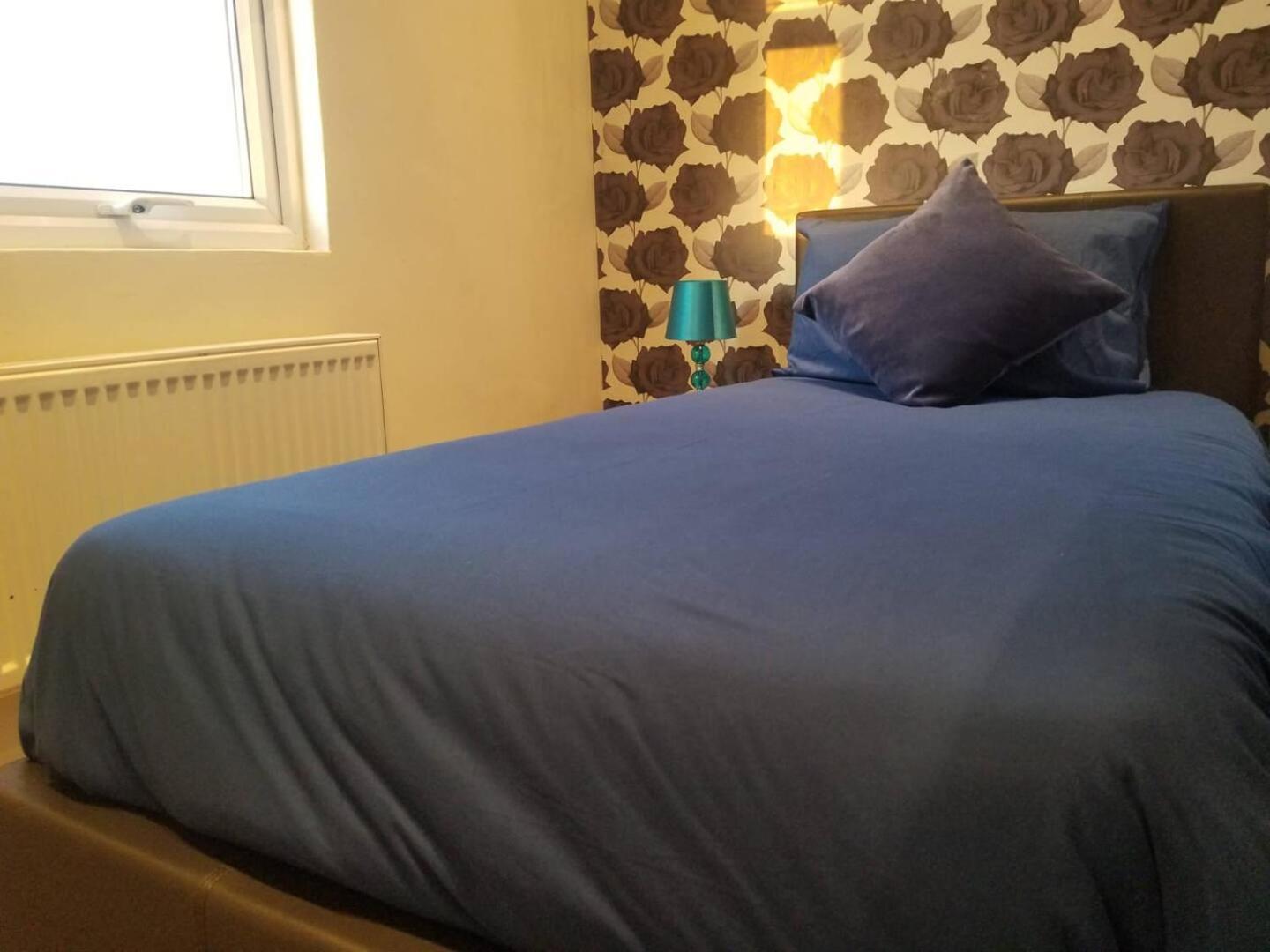 Gorgeous 4 Bedrooms W Parking Casa vacanze *
